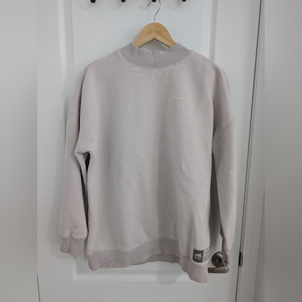 Roots Lavender Cloud Fleece Crew Sweatshirt - Size Medium
